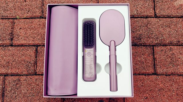 科技赋能，梳妆革命：米家无线直发梳臻爱礼盒臻享体验