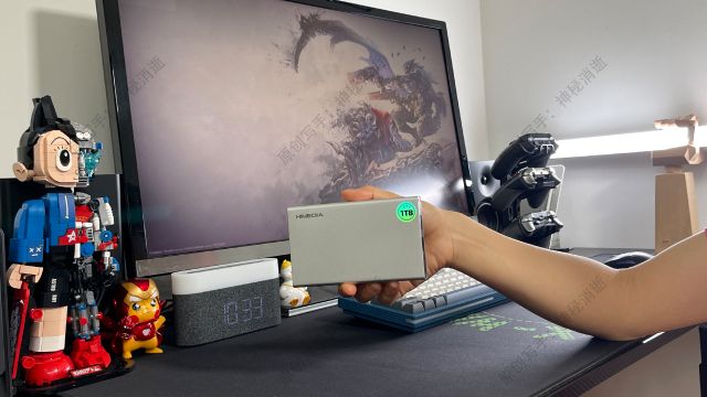 如何用一台轻nas解决数码博主的工作生活数据存储难题