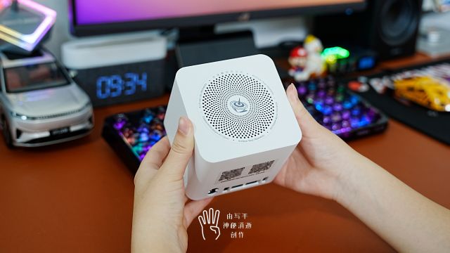 玩转全闪6盘位NAS新物种，零刻ME mini主机生态搭建指南